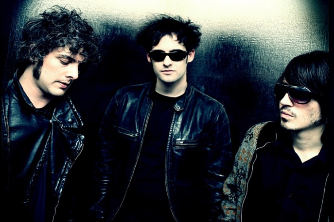 Zobacz jak gra Black Rebel Motorcycle Club