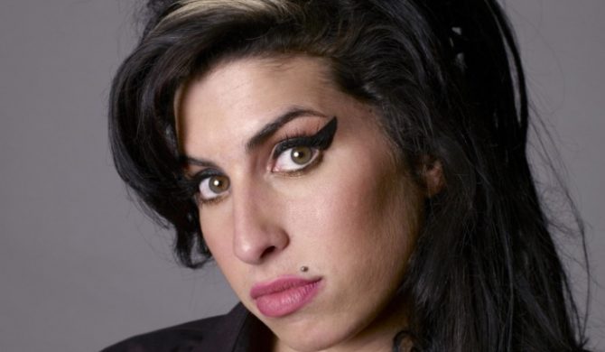Amy Winehouse dalej się kroi