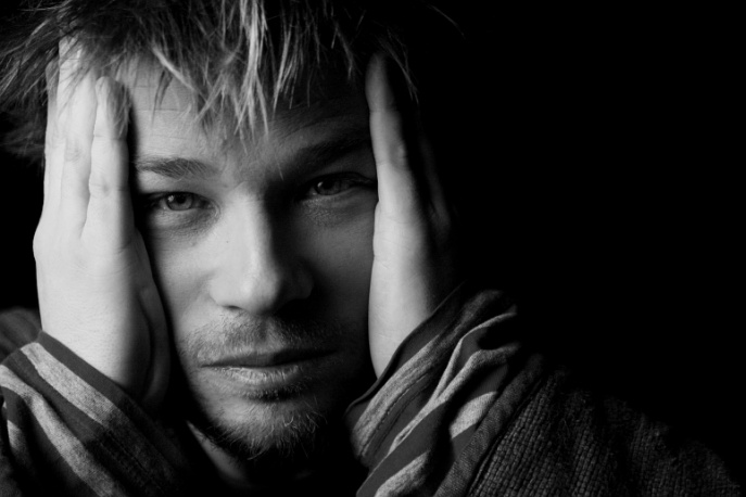 Sidney Polak śpiewa HURT