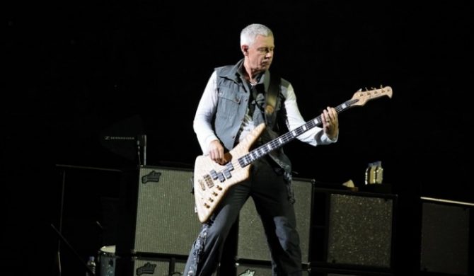 Okradła basistę U2