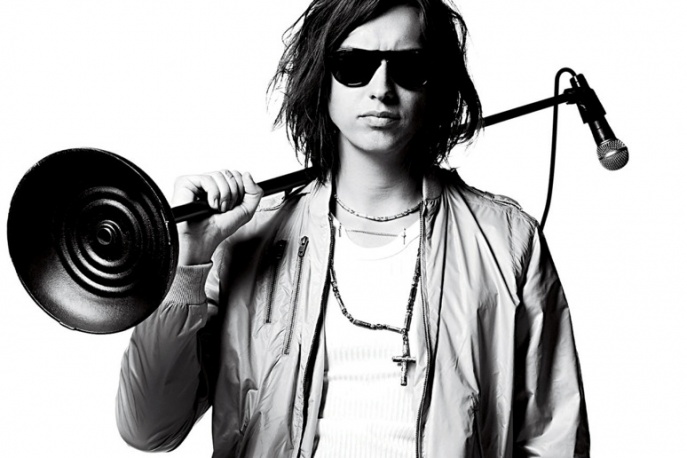 Klip na dzień: Julian Casablancas – 11th Dimension