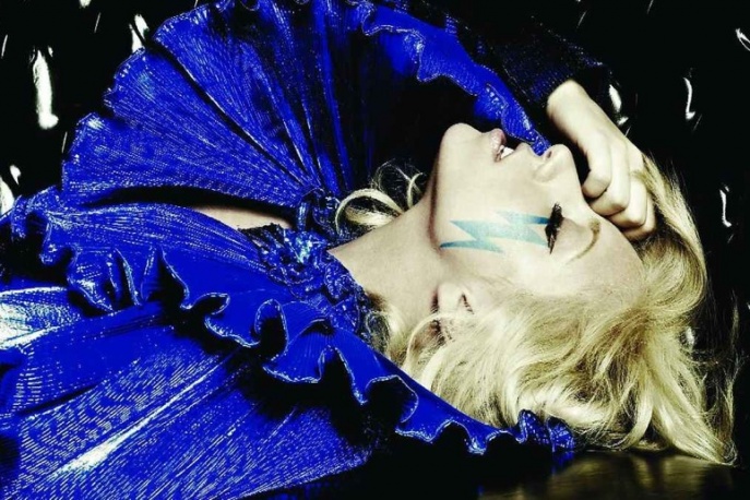 Lady GaGa traci na koncertach