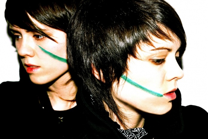 Klip na dzień: Tegan And Sara – „Feel it in my Bones”
