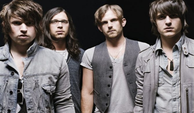 Kings of Leon nie zmieniają labelu