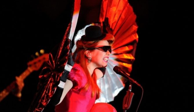 Teledysk: Paloma Faith – „Upside Down”