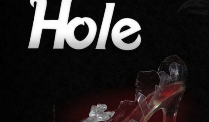 Posłuchaj nowego kawałka Hole!
