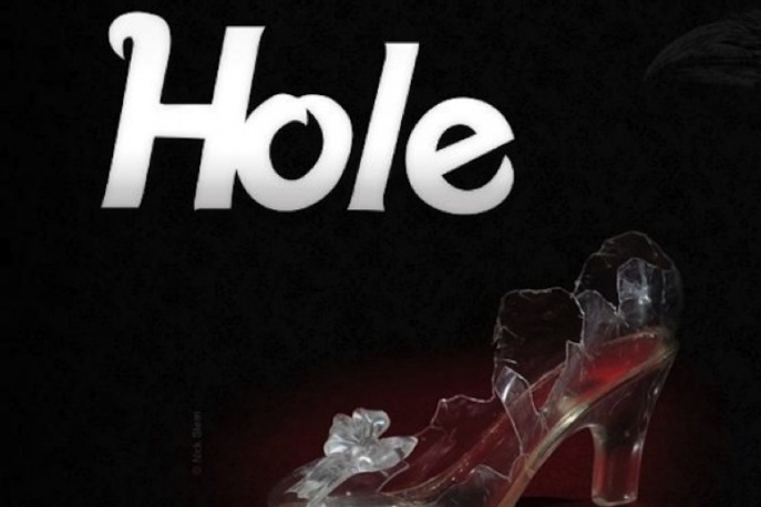 Posłuchaj nowego kawałka Hole!