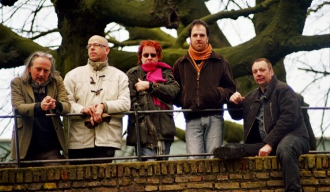 The Legendary Pink Dots na Seven Festival