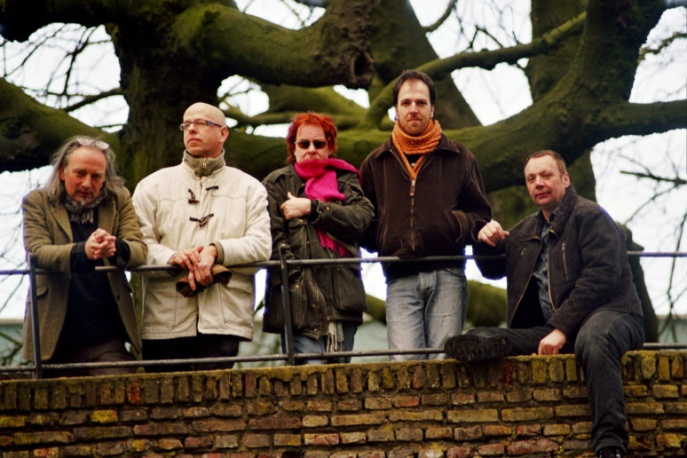 The Legendary Pink Dots na Seven Festival