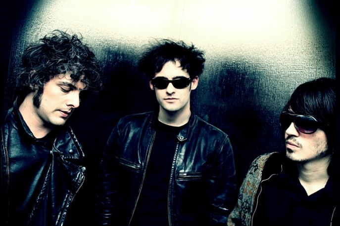 Black Rebel Motorcycle Club – „Beat The Devil`s Tatoo”