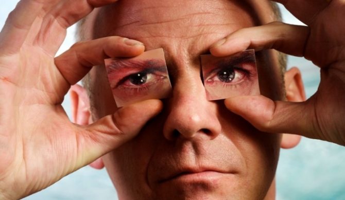 Teledysk: David Byrne & Fatboy Slim – „Please Don`t”