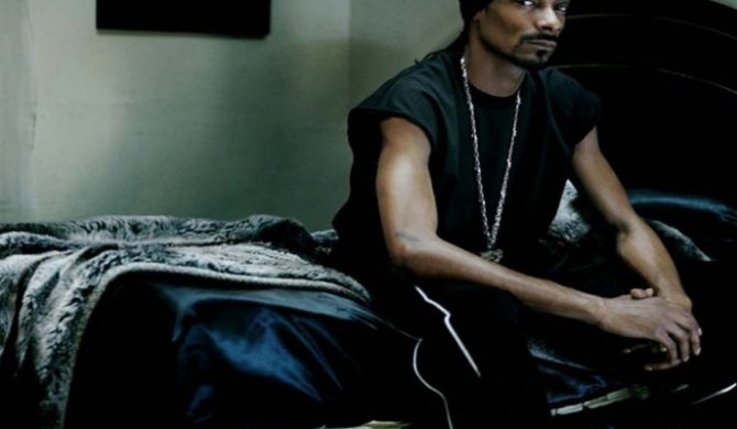 Teledysk: Snoop Dogg – „Upside Down”