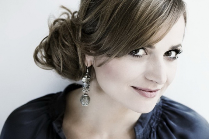 Od dziś „Utkane z wyobrażeń” Magdy Wójcik