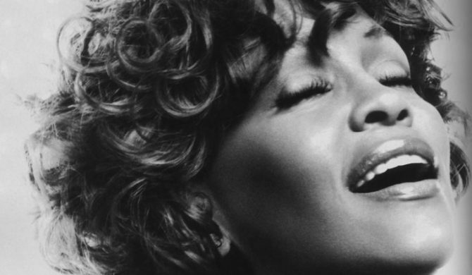 Whitney Houston sobie nie radzi?