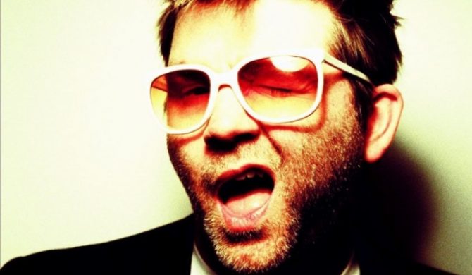 Teledysk: LCD Soundsystem – „Drunk Girls”