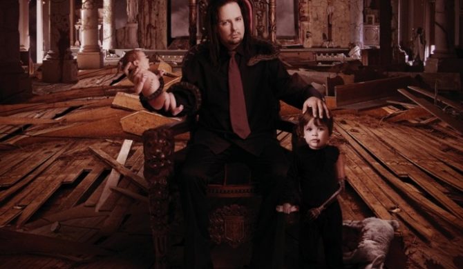 Korn w szczegółach [video]