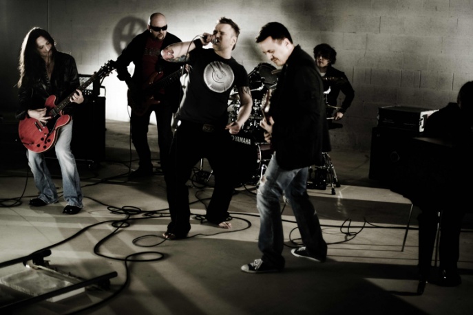 Mantra Chemii – sprawdź teledysk